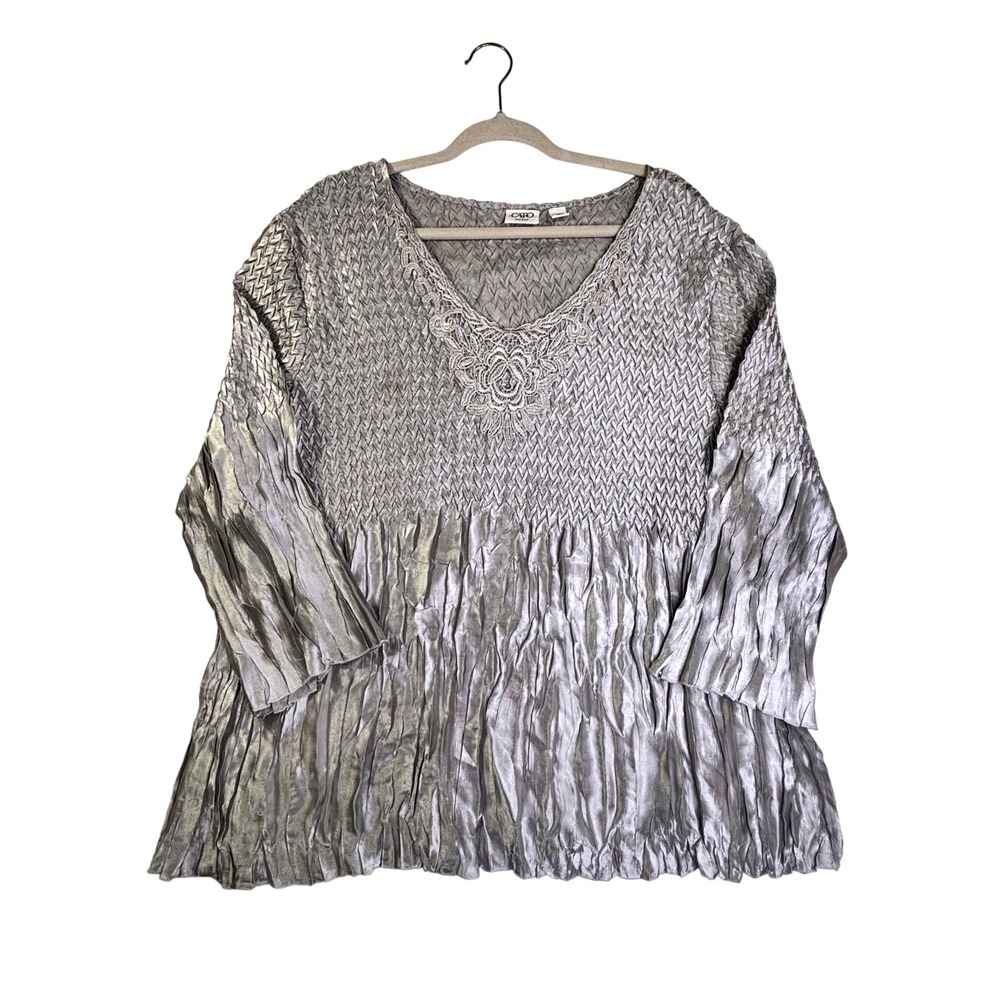Cato Woman Silver Metallic Textured Lace V-Neck Blouse 22/24W 3/4 Sleeve Top